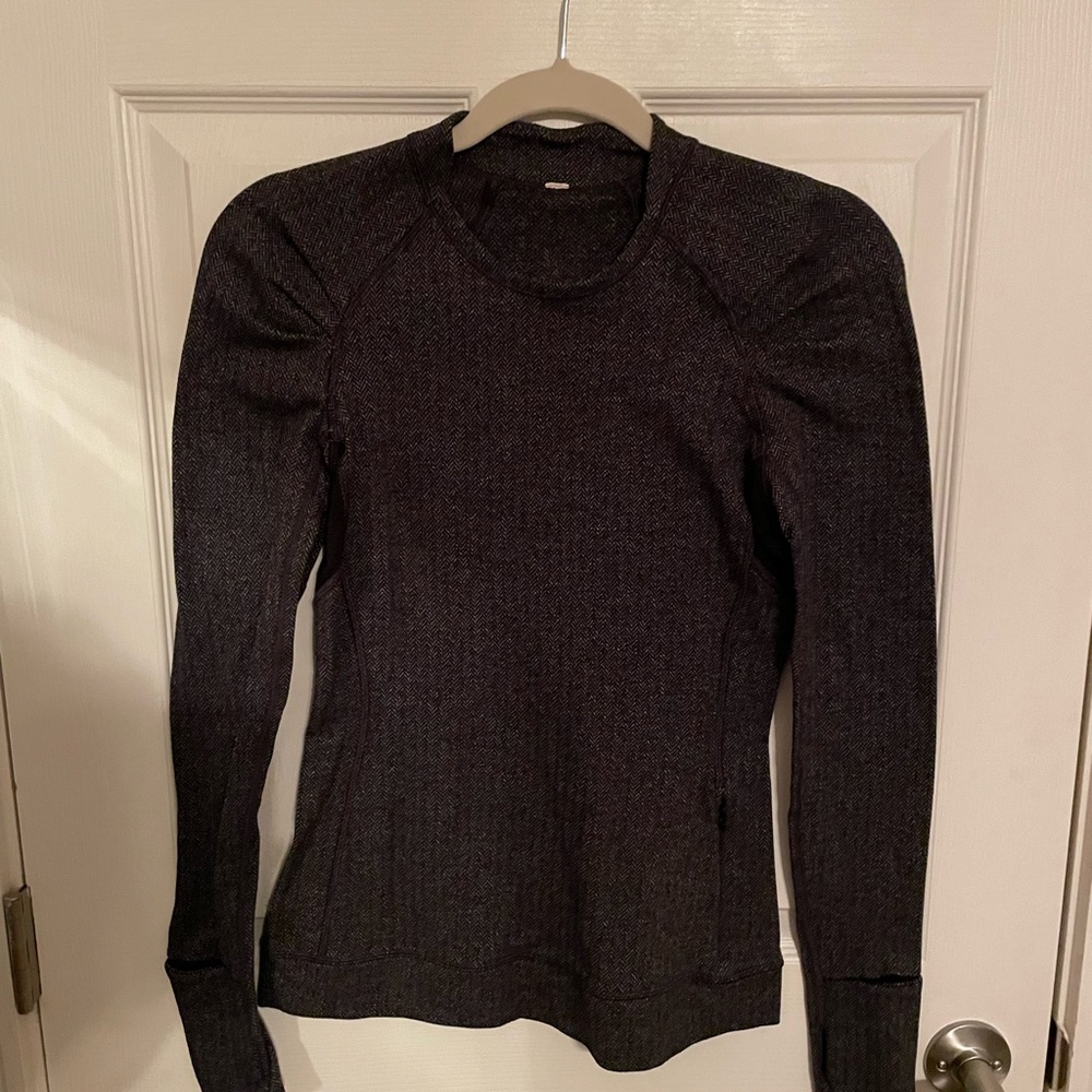 Lululemon long sleeve shirt